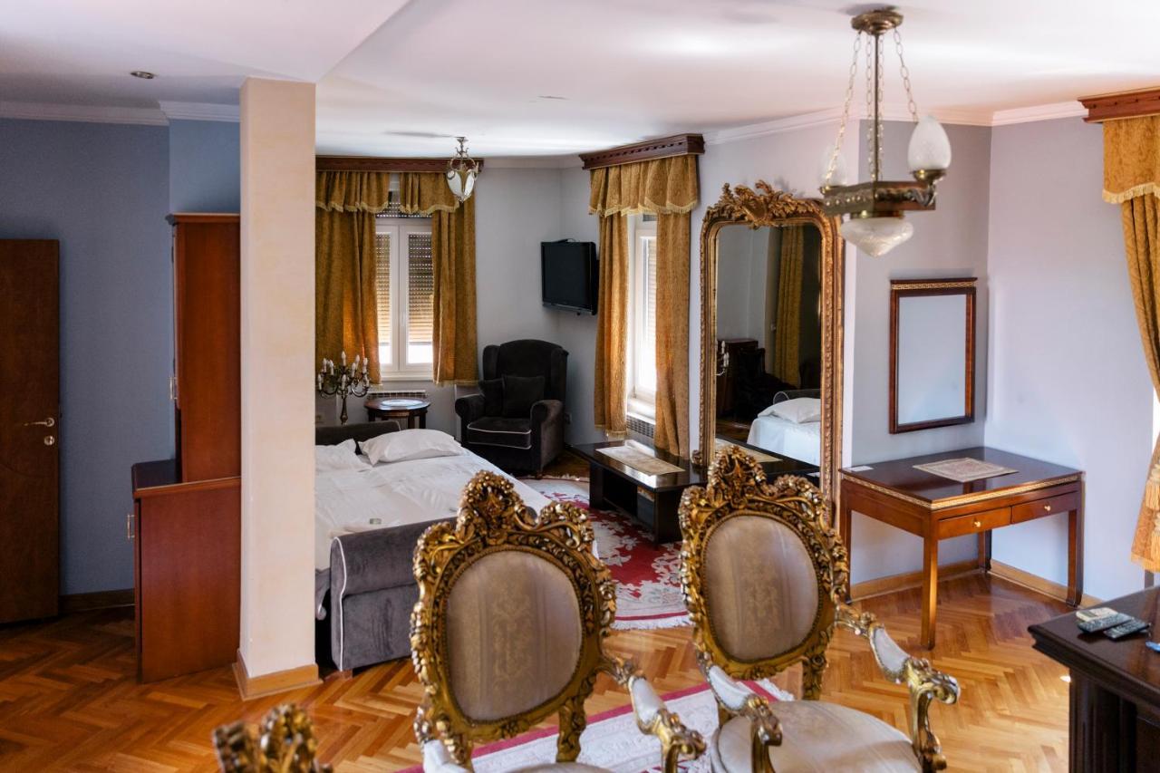 Boutique Hotel Travelling Actor - Skadarlija Belgrado Exterior foto